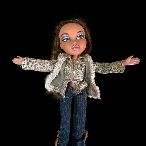 Bratz The Style It! Fashion Collection Yasmin Doll MGA 2003 Complete - Picture 4 of 14